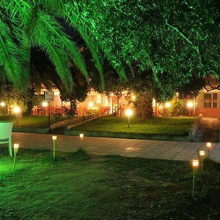 Hotel Possidona Beach